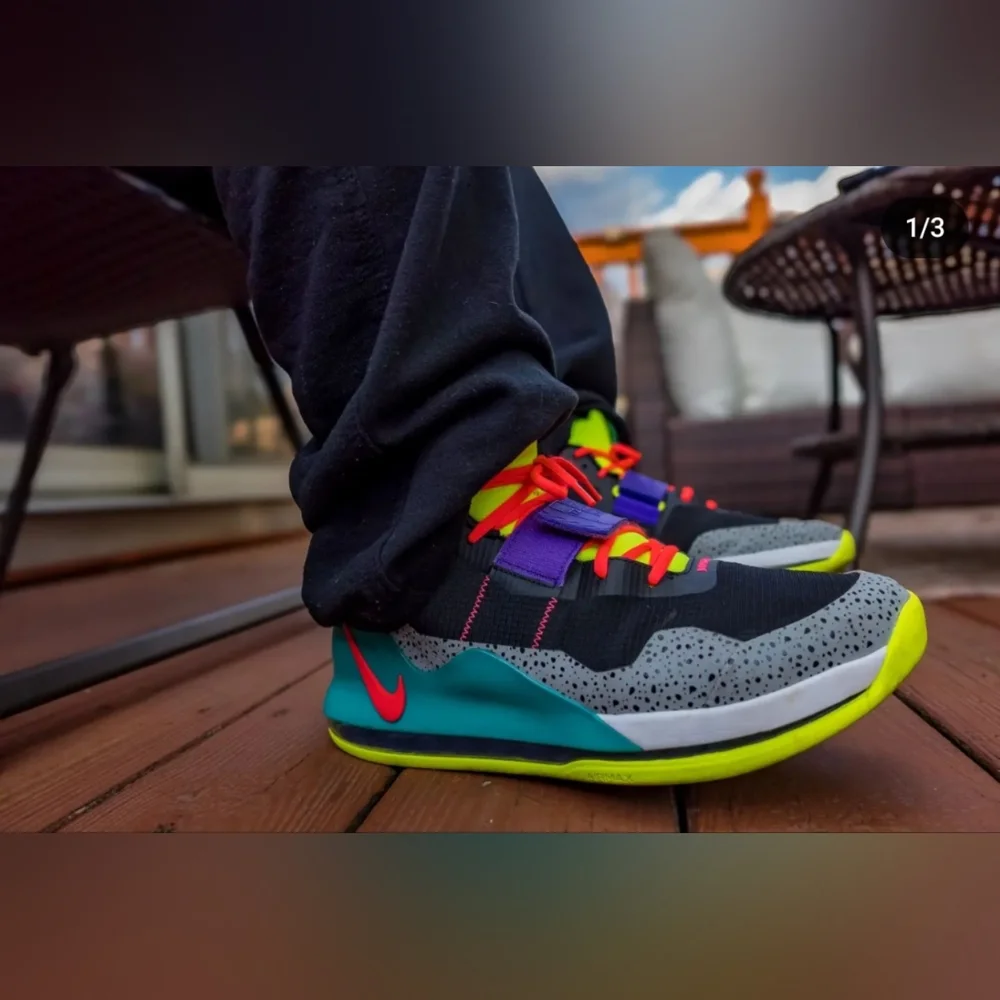 #Nike Airforce Max - Picture 3 of 3
